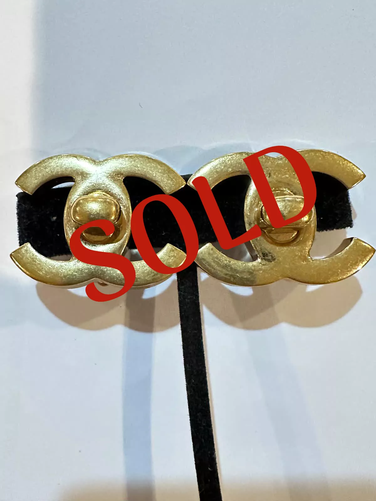 Chanel 09A CC Turnlock Oversized Gold Tone Clip On Earrings