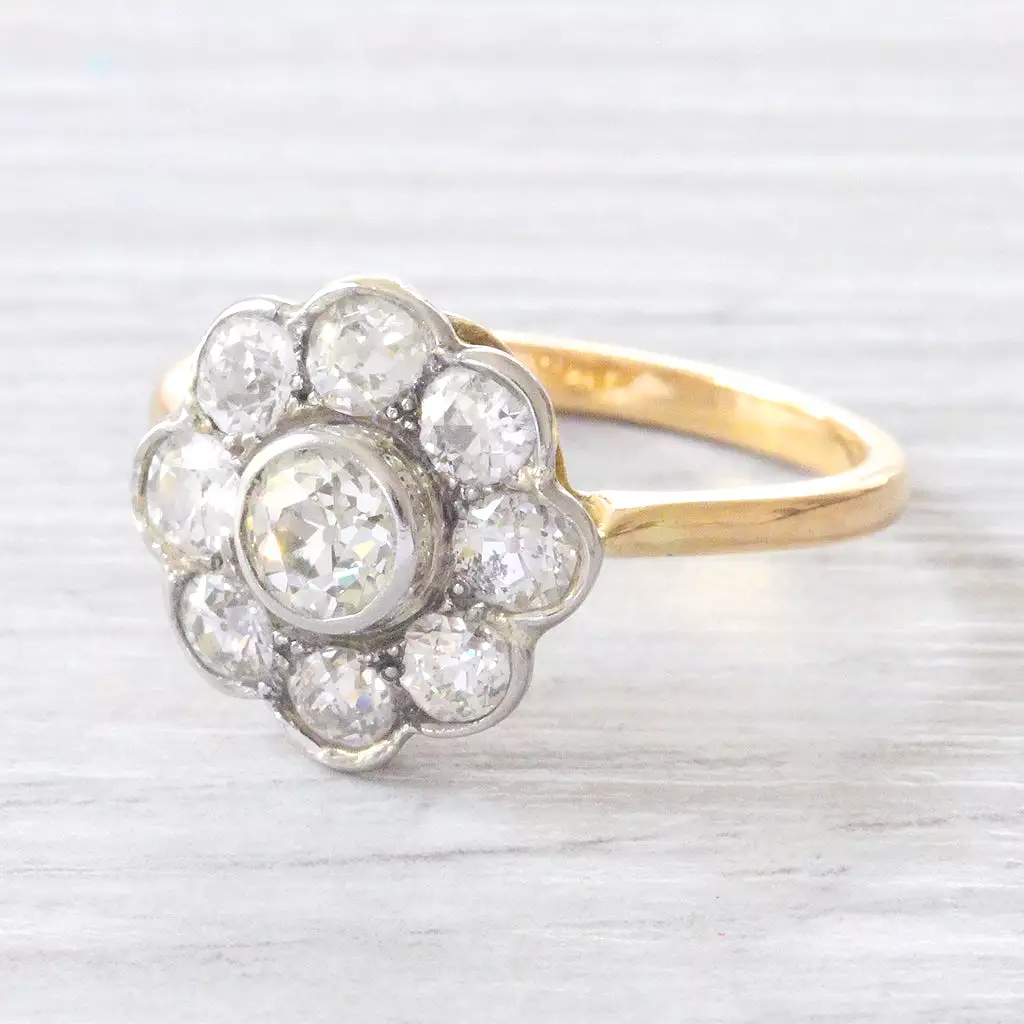 Edwardian 1.80 Carat Old Cut Diamond Daisy Cluster