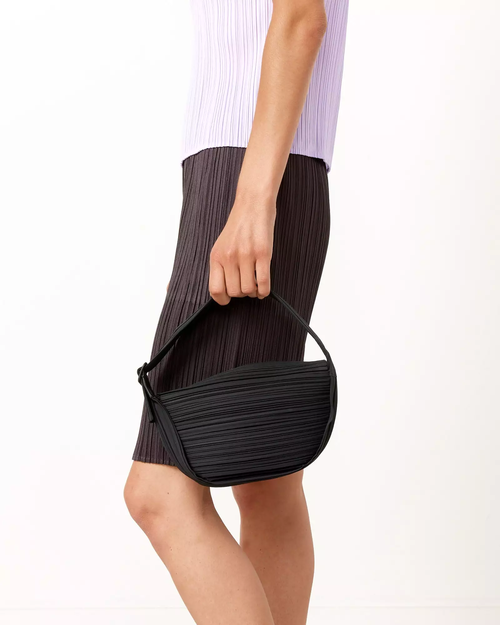 Half Moon Bag in Black