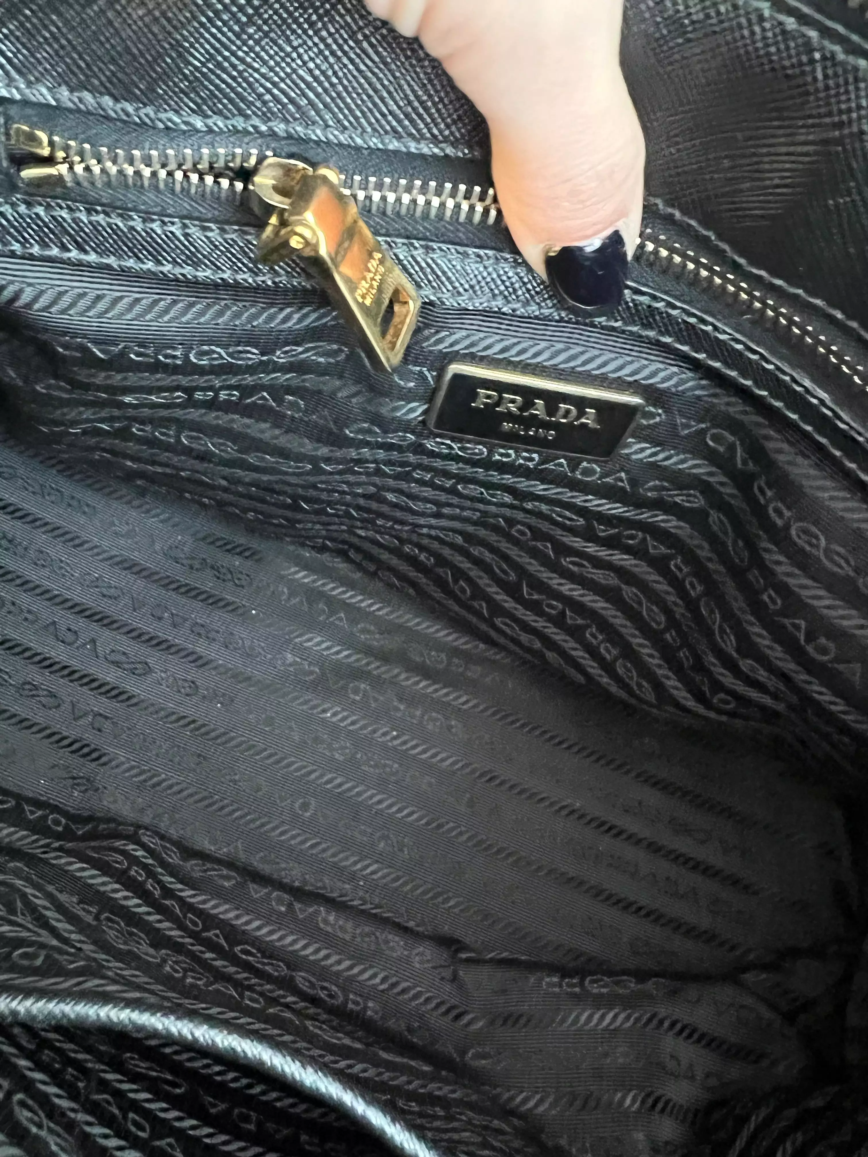 Prada Saffiano Galleria Bag