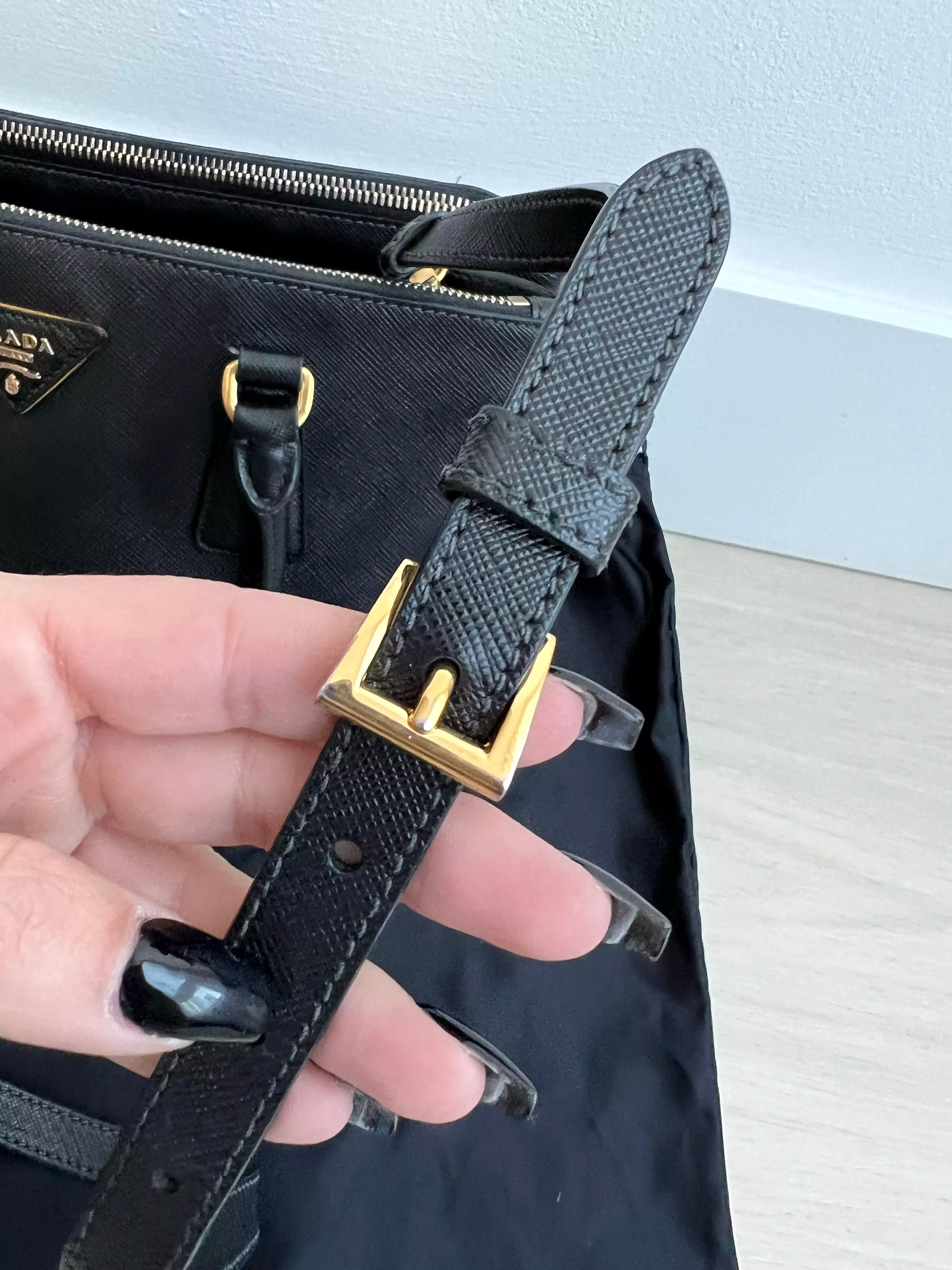 Prada Saffiano Galleria Bag