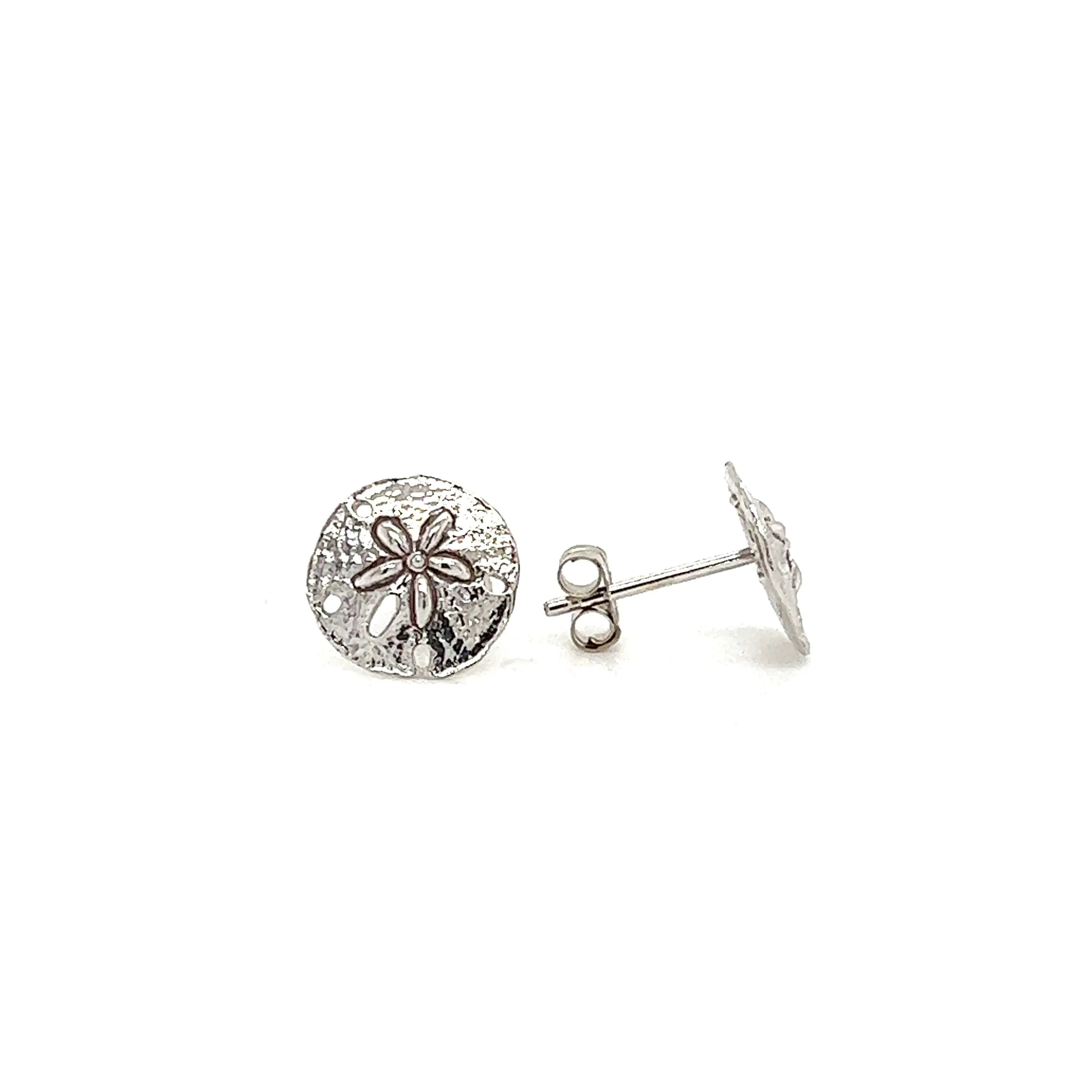 Sand Dollar Stud Earrings in 14K Gold