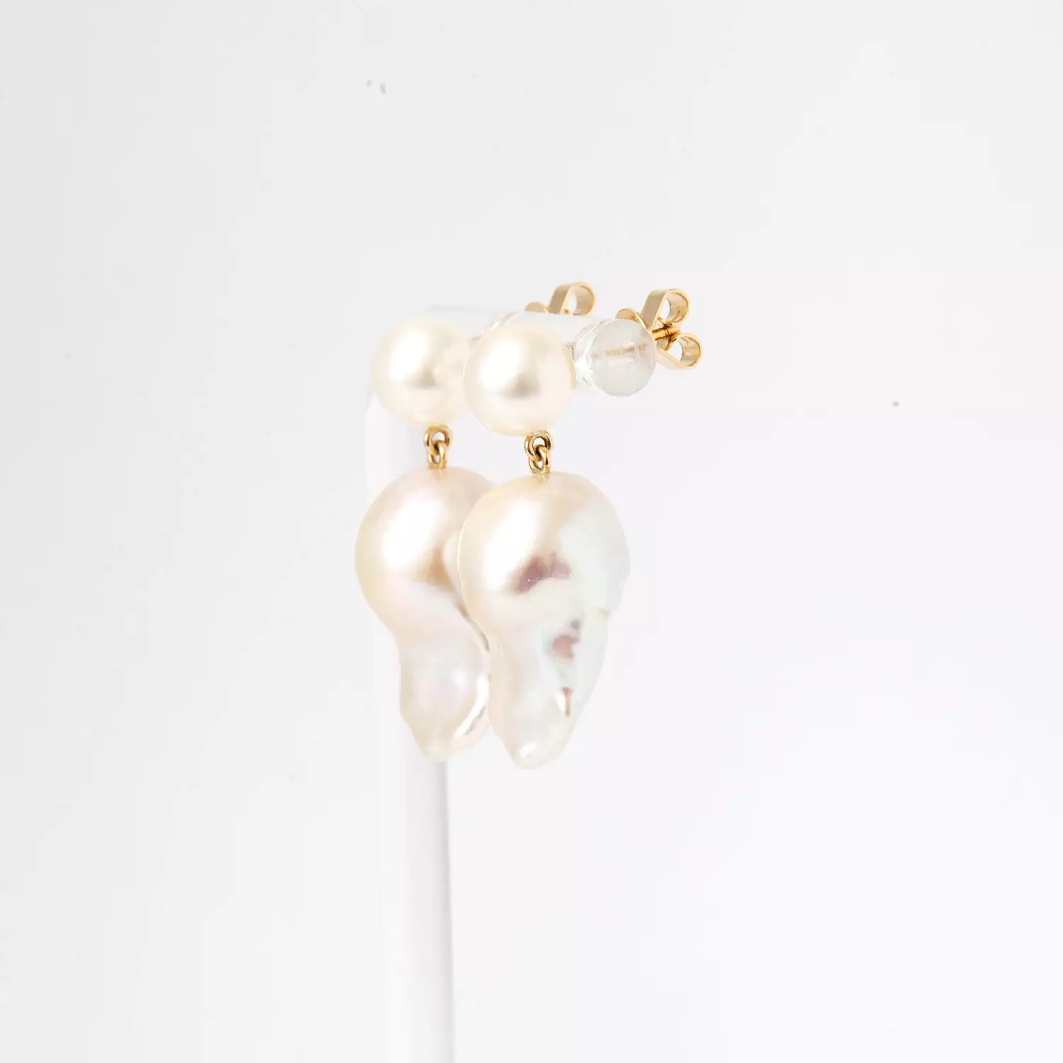 Venus Blanc Earrings